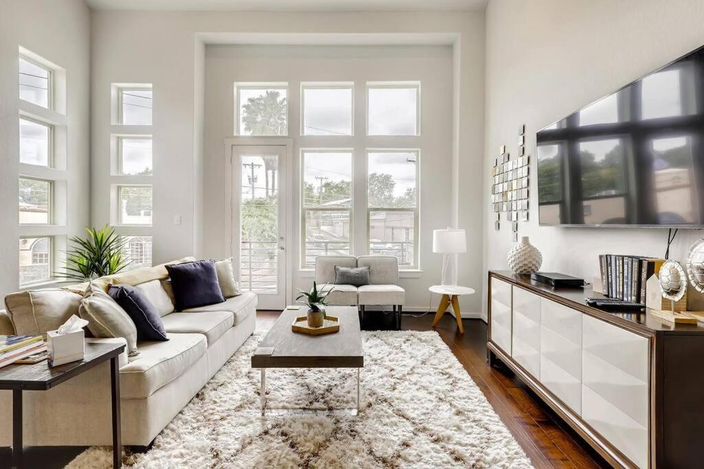 Gorgeous 4 Bed Home On St Mary'S - Minutes To Riverwalk/Pearl San Antonio Buitenkant foto
