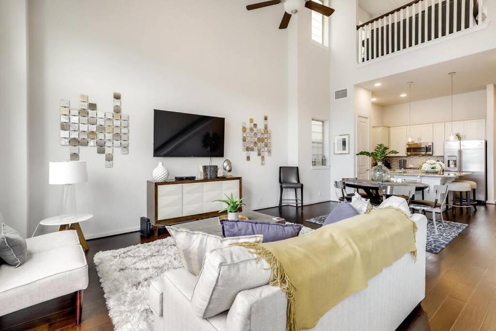 Gorgeous 4 Bed Home On St Mary'S - Minutes To Riverwalk/Pearl San Antonio Buitenkant foto